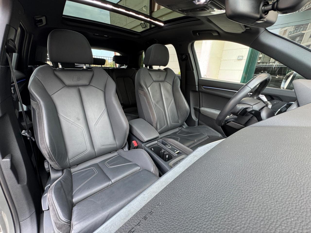 AUDI Q3 35 TDI S LINE S-TRONIC TETTO/MATRIX/PELLE/LED MULTICOLOR