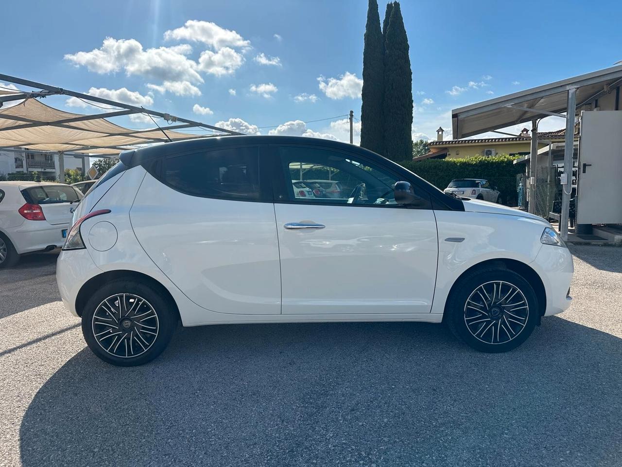 Lancia New Ypsilon 1.2 Benzina