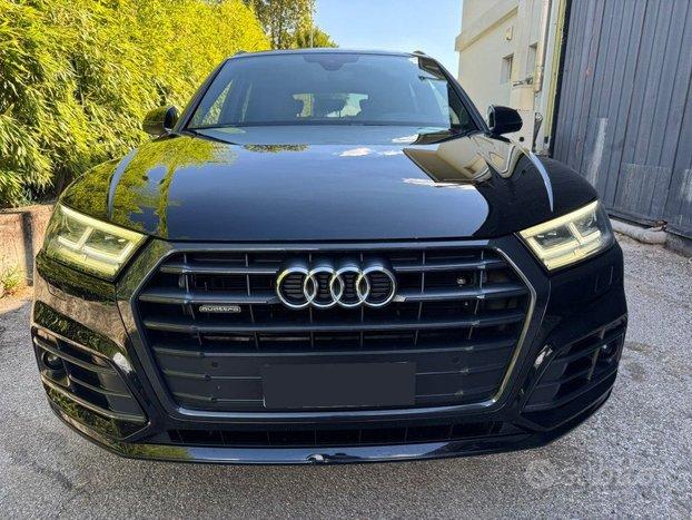 AUDI Q5 2.0 TFSI quattro S tronic S line plus