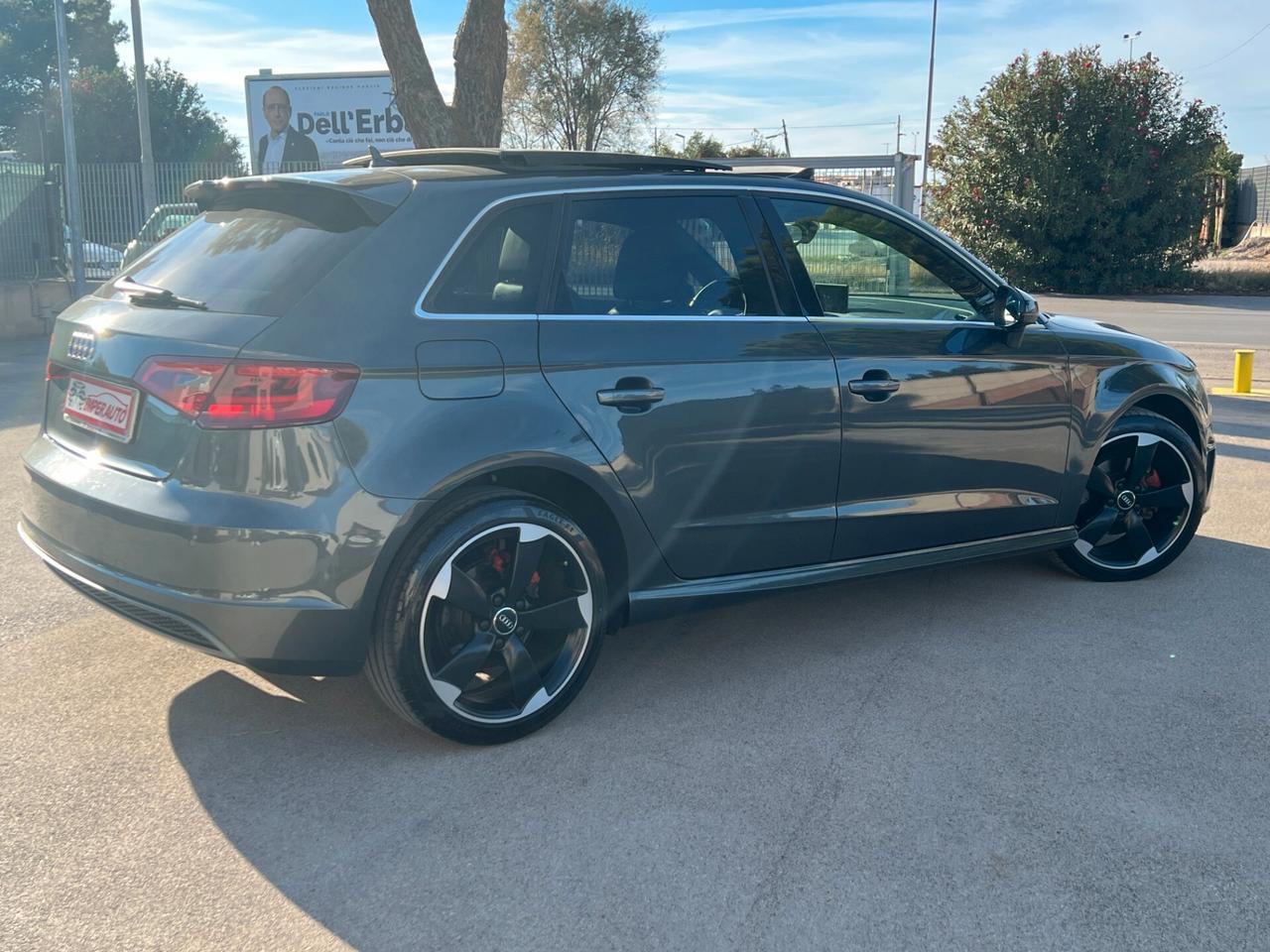 Audi A3 SPB 1.4 TGI G-Tron S-LINE CON TETTO
