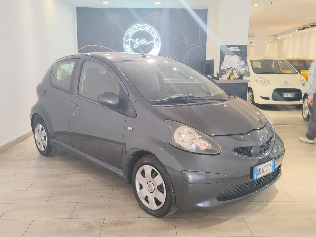 Toyota Aygo 1.0 12V VVT-i 5 porte