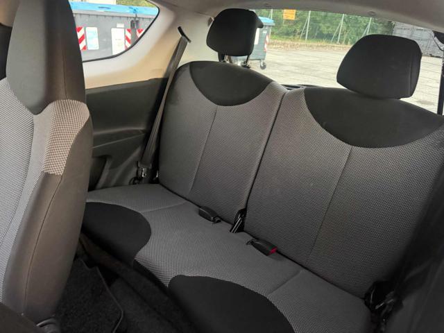 TOYOTA Aygo 80,389km 1.0 12V VVT-i 3pOrange Connect Come nuovo