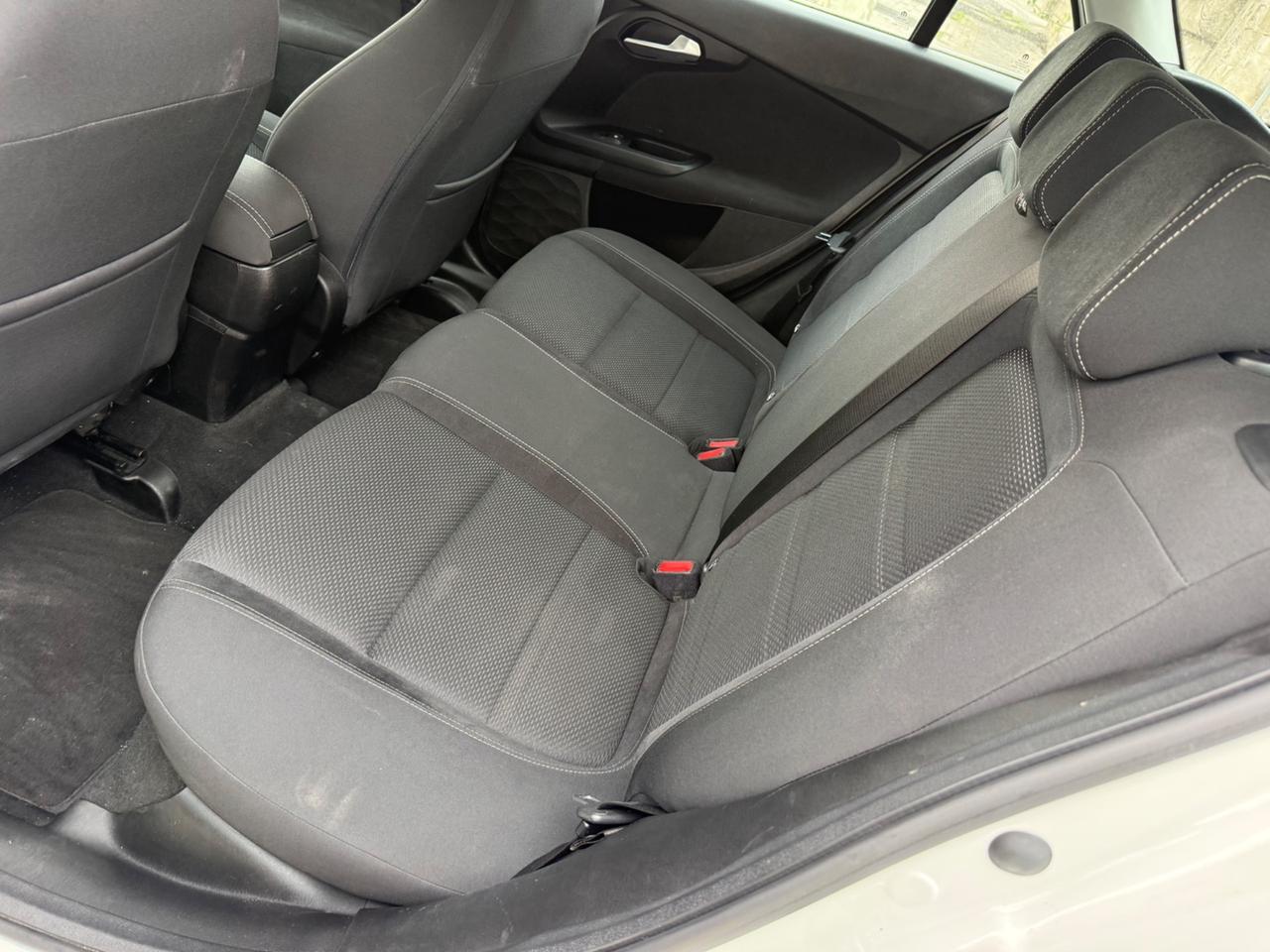 Fiat Tipo 1.6 Mjt S&S SW Lounge