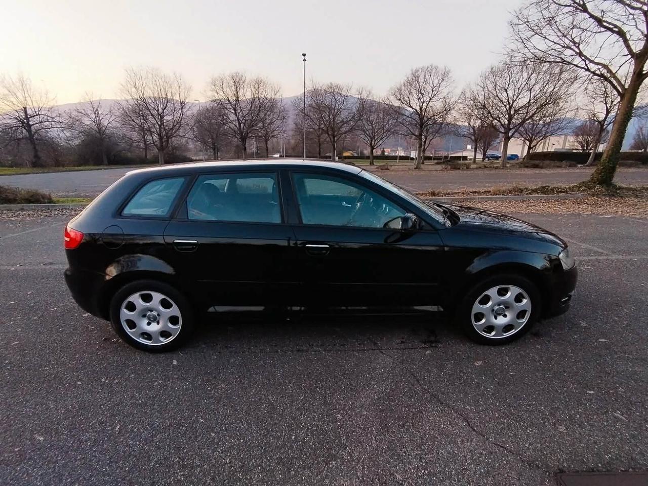 Audi A3 Sportback 1.6 TDI 90 cv Young Edition