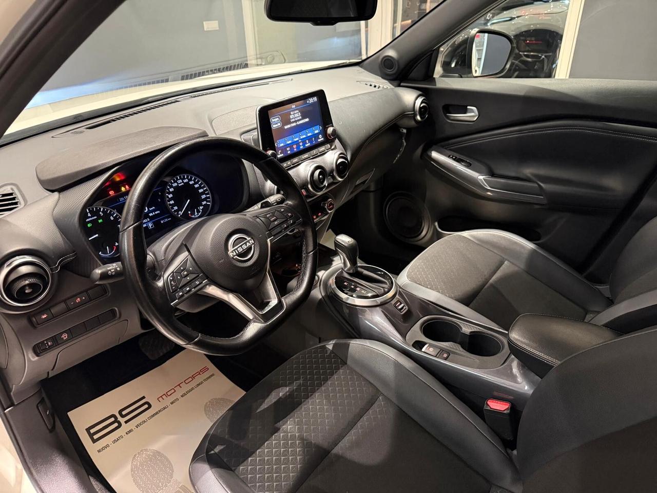 Nissan Juke 1.0 DIG-T 114 CV DCT N-Connecta