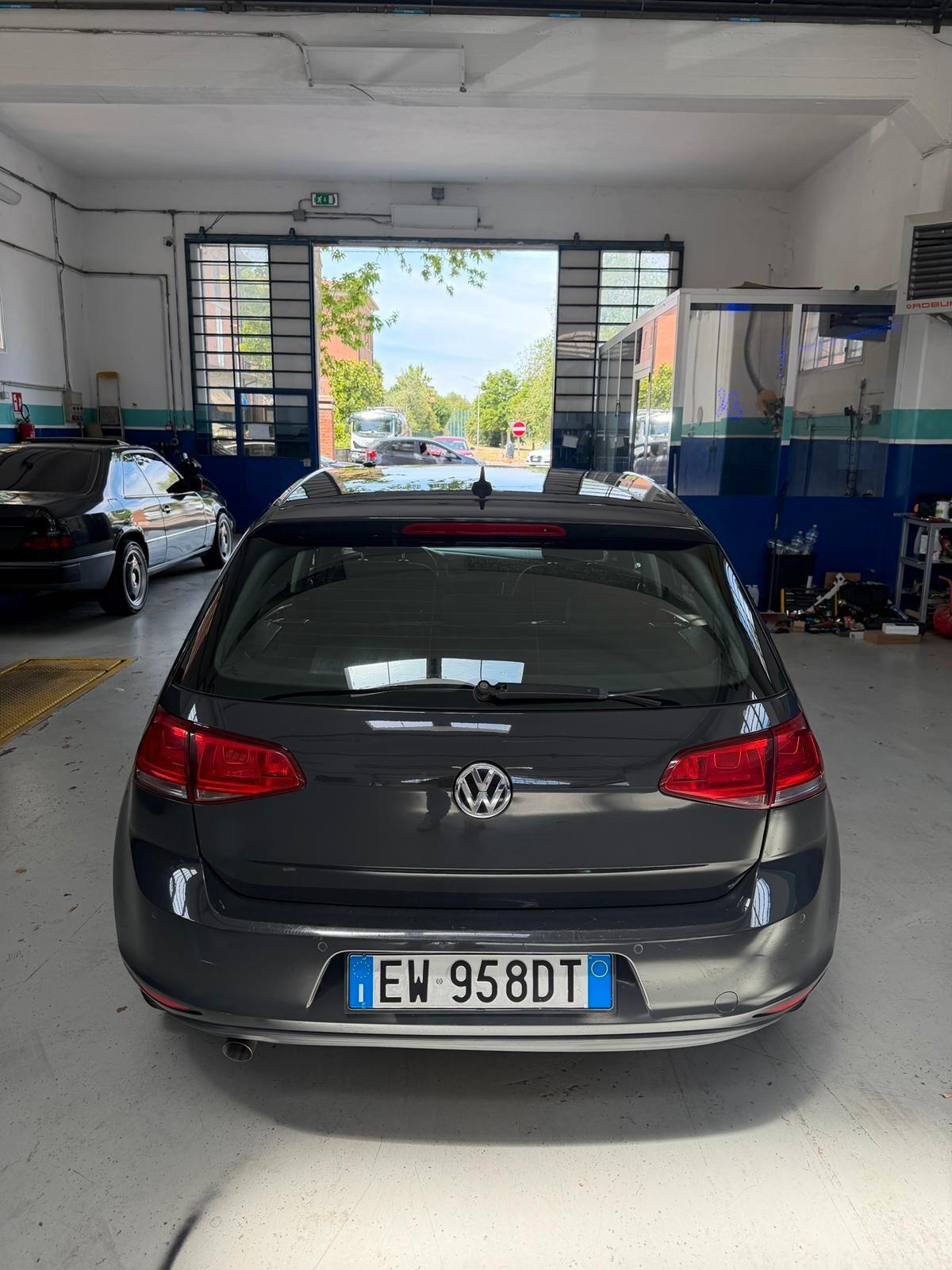 Volkswagen Golf 1.6 TDI 5p. Highline BlueMotion Technology
