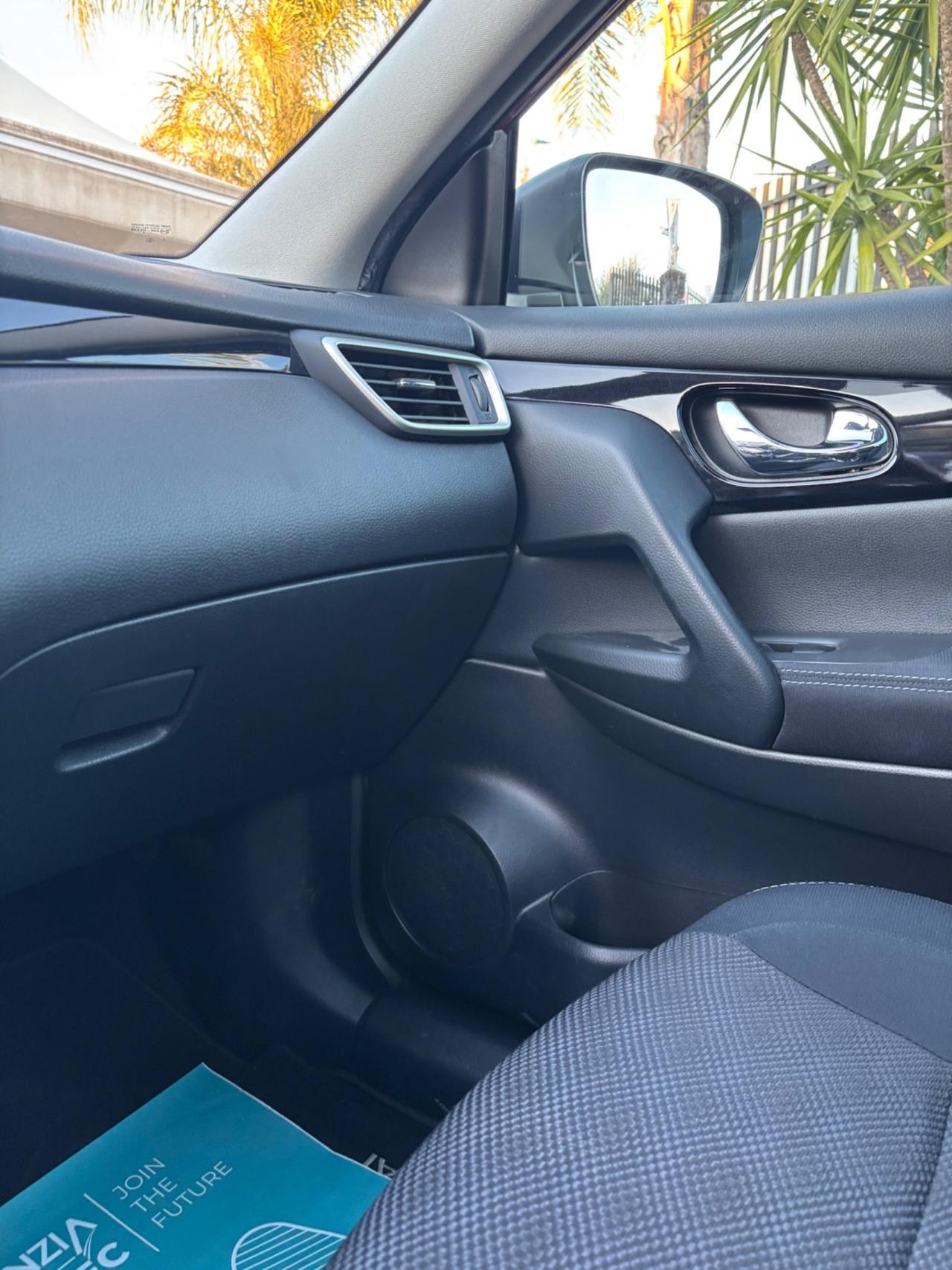 Nissan Qashqai 1.5 dCi Tekna 08/2016