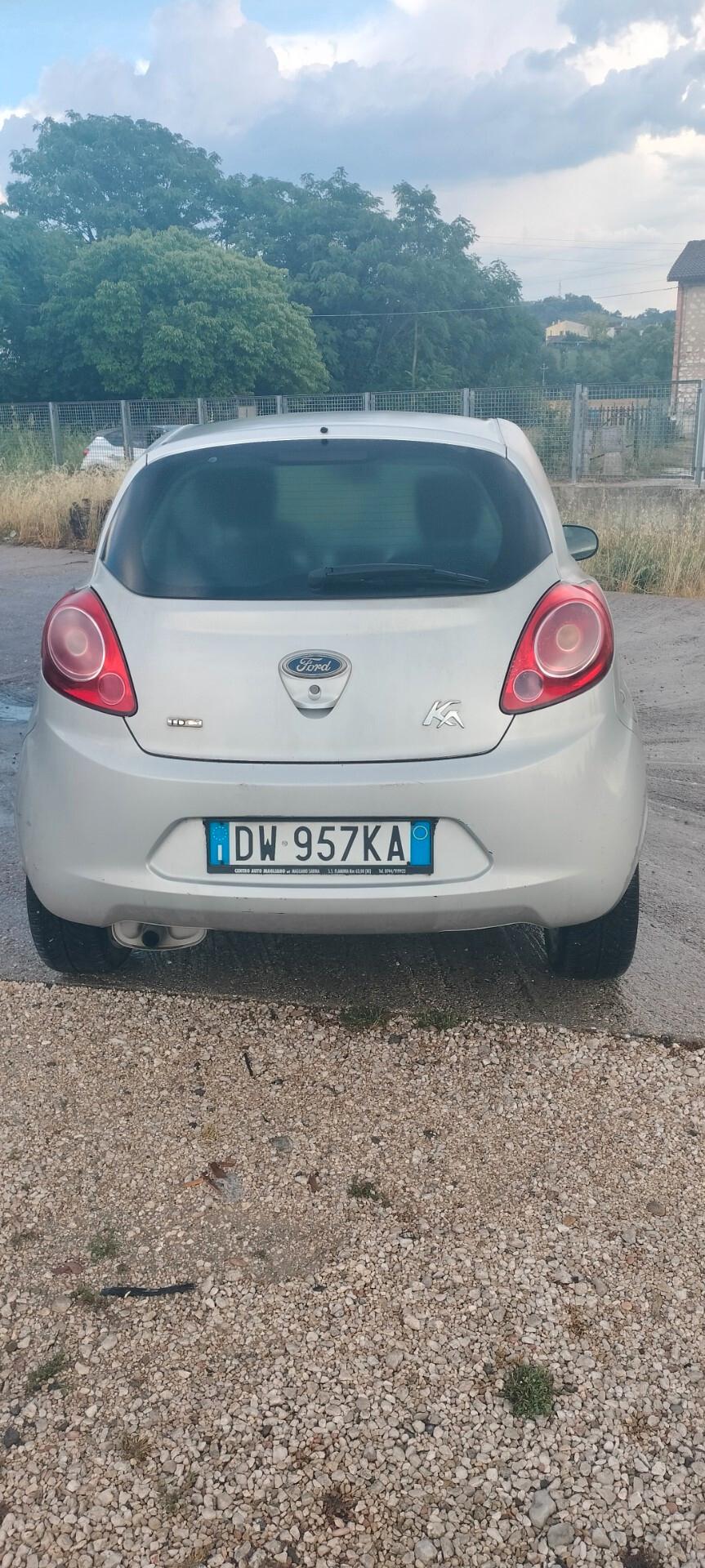 Ford Ka 1.3 TDCi 75CV Titanium