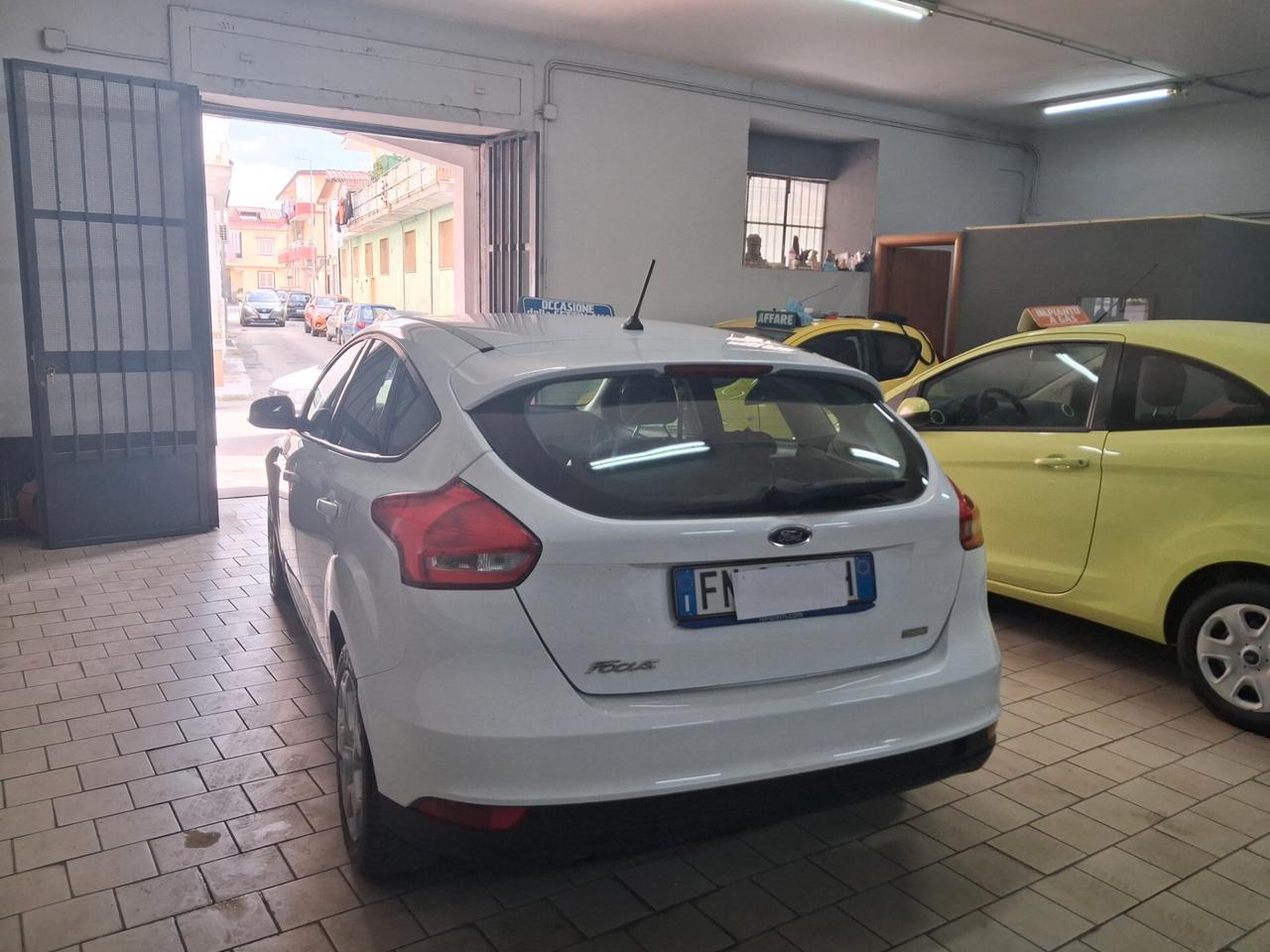 Ford Focus 1.0 EcoBoost 100 CV unico prop 2018