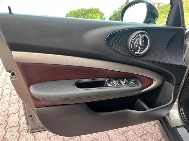 MINI Cooper SD Clubman Hype auto, 18", Tetto nero, Pelle, Led