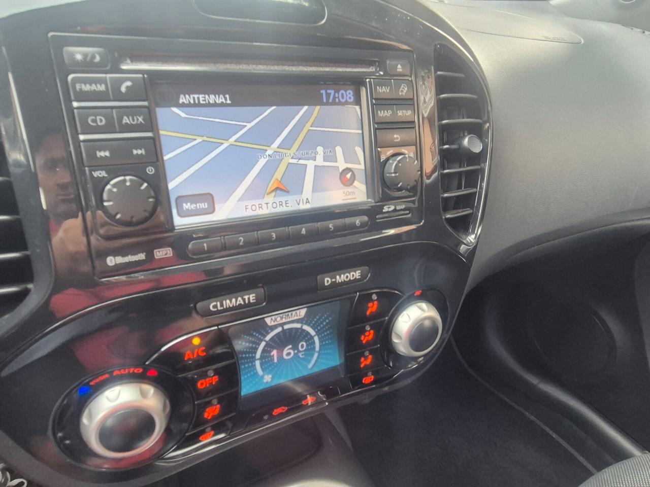 Nissan Juke 1.6 GPL 117cv anno 2014 navigatore retrocamera