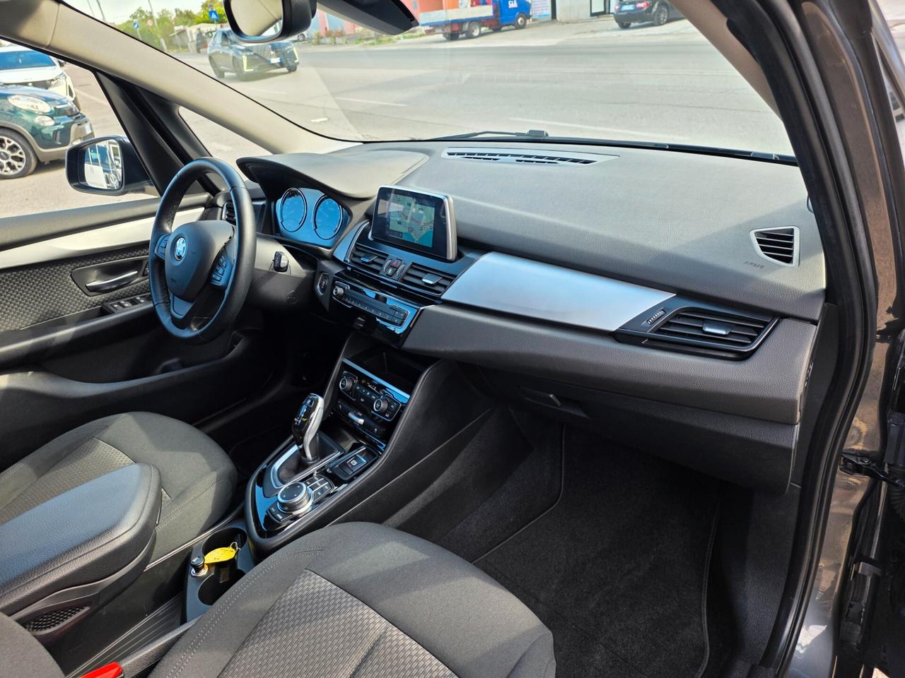 Bmw Serie 2 Gran Tourer 216d Business Automatica