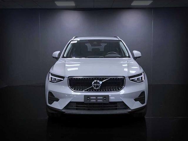 VOLVO XC40 T2 automatico Essential Prezzo REALE