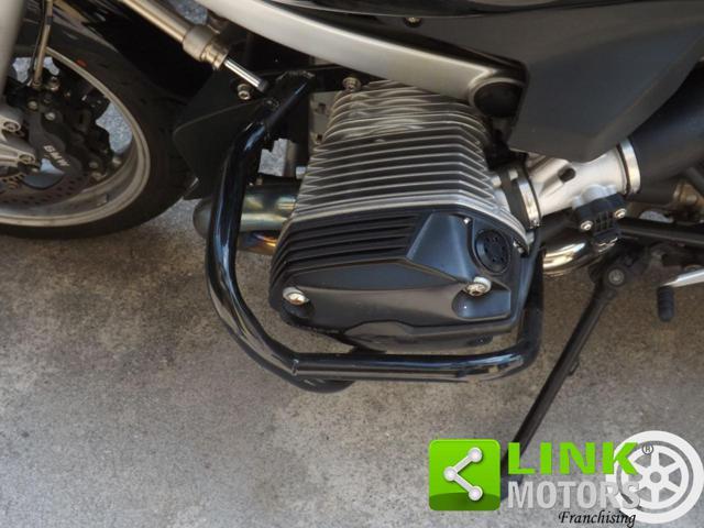 BMW R 1200 R anno 2008 con valigie laterali BMW originali
