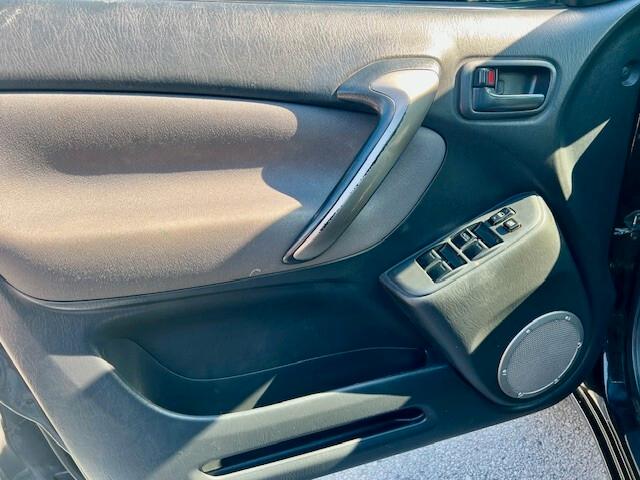 Toyota RAV 4 RAV4 2.0 D-4D 5 porte Sol 4x4