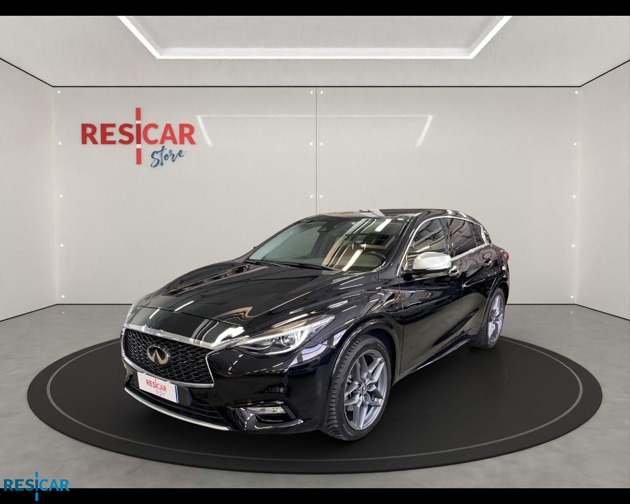 INFINITI Q30 2.2d City Black edition awd 170cv dct