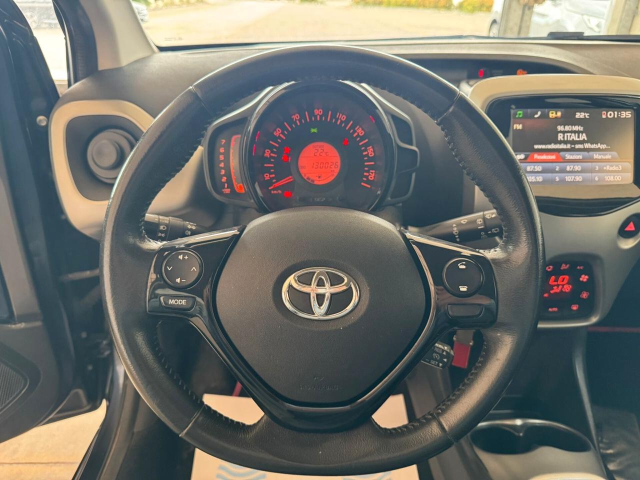 Toyota Aygo 1.0 VVT-i 69 CV 5 porte x-cool TSS