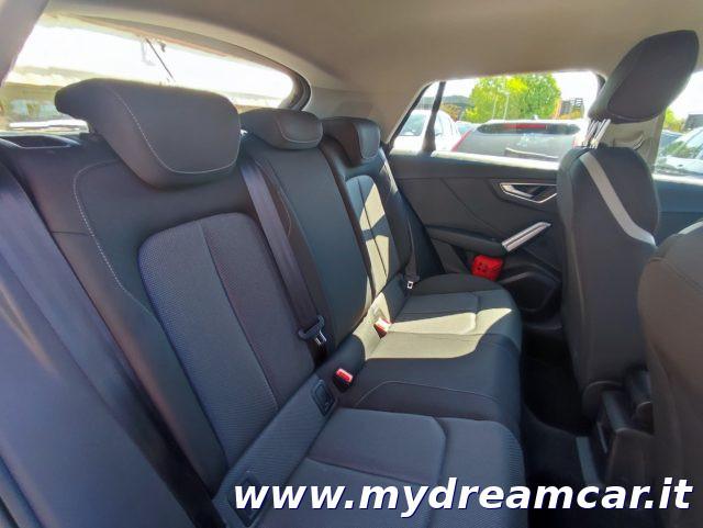 AUDI Q2 35 TDI quattro S tronic