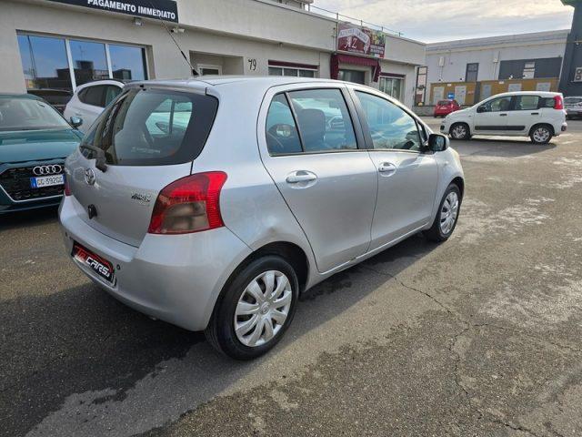 TOYOTA Yaris 1.3 5 porte Navi NEOPATENTATI