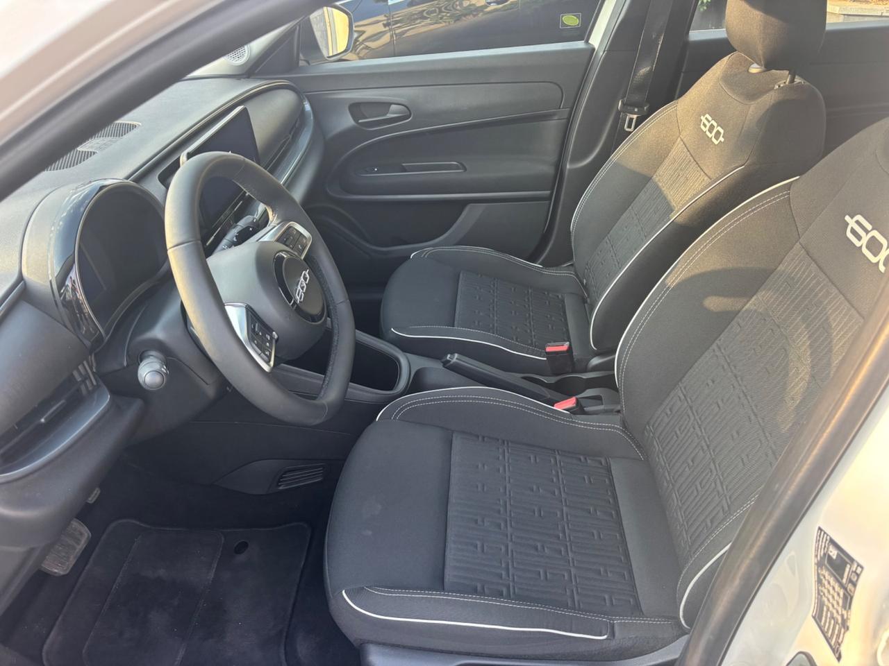 Fiat 600 Hybrid 110 CV DCT La Prima-2025