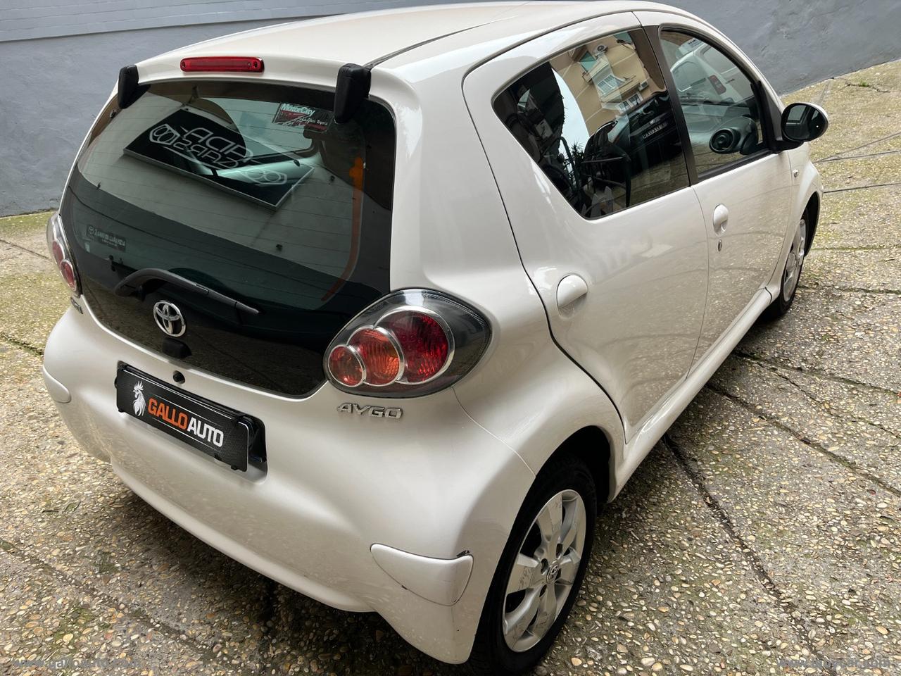 TOYOTA Aygo 1.0 12V VVT-i 5p. Cool Soda Conn.