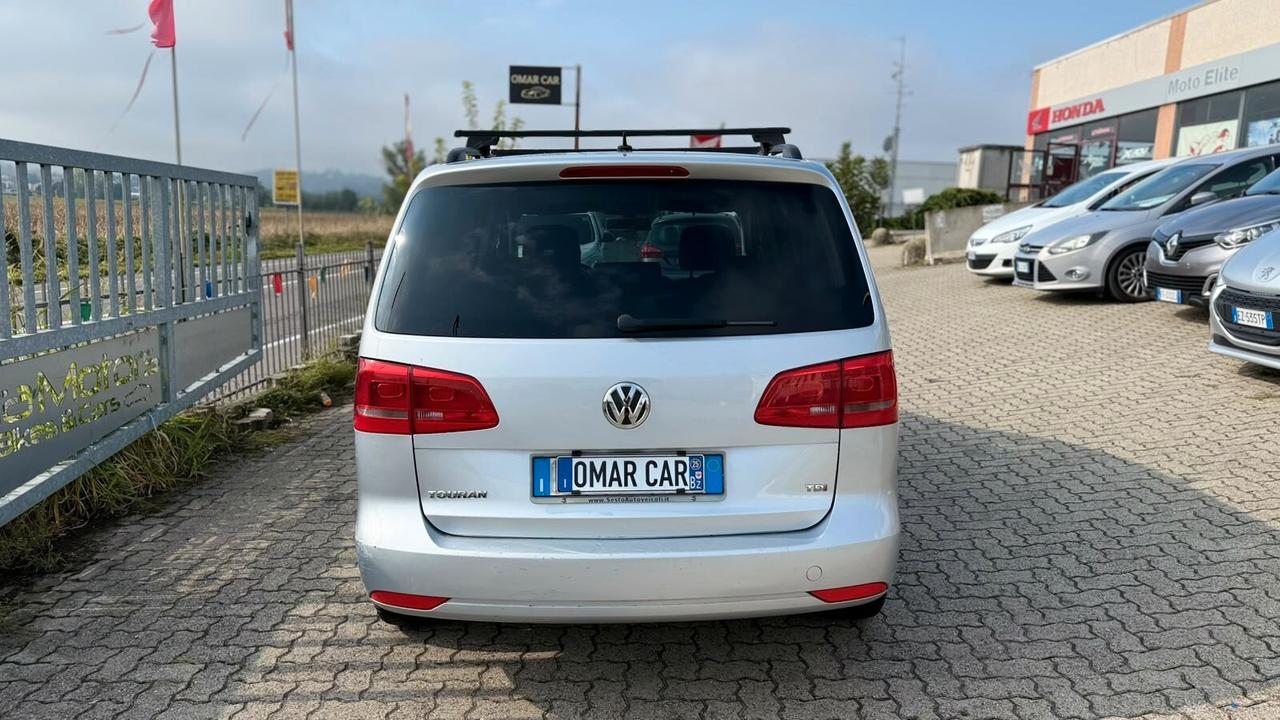 VW TOURAN 1.6 DIESEL 7 POSTI AUTOMATICO NEOP.