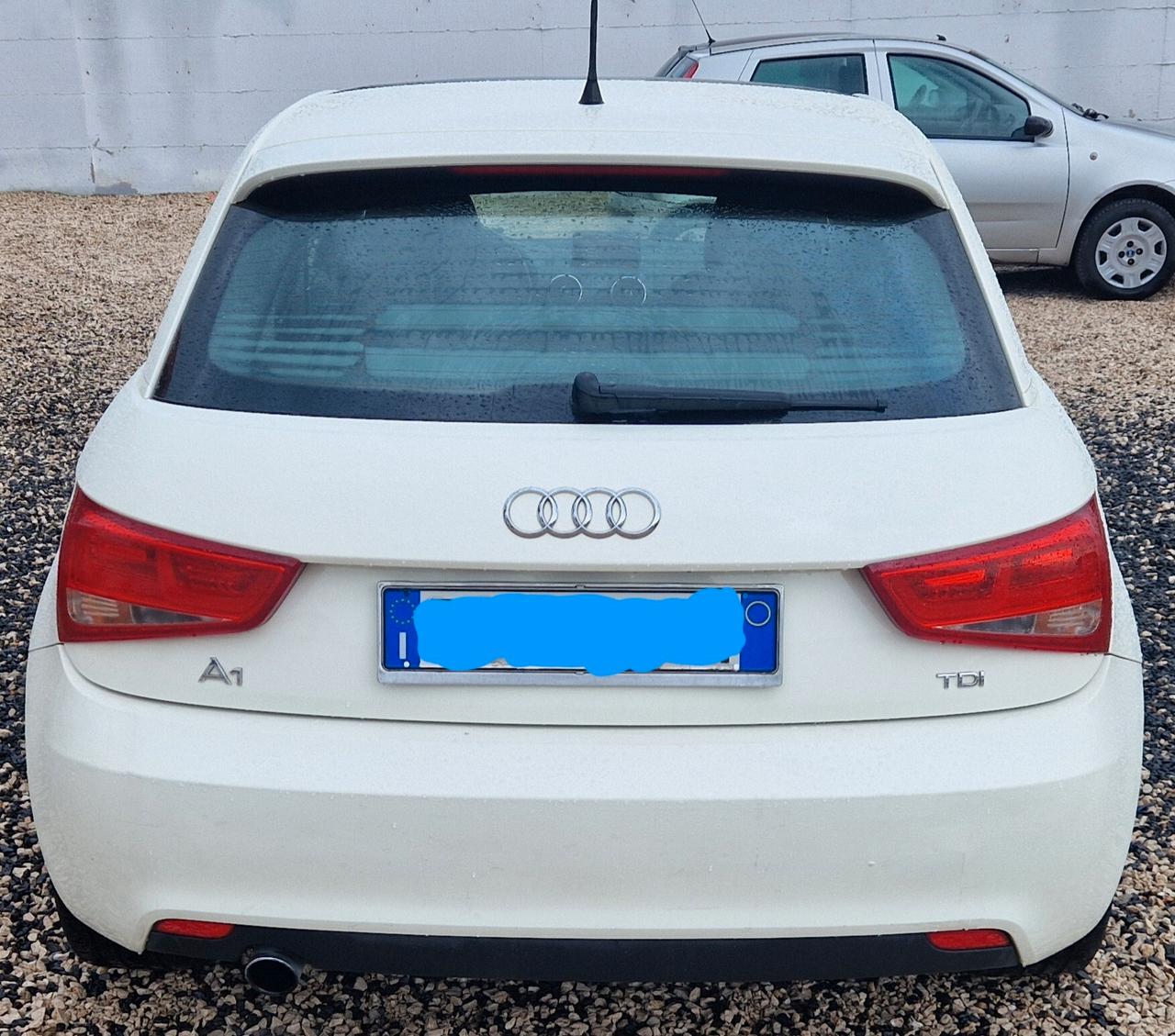 Audi A1 SPB 1.6 TDI Ambition full 2013 90cv