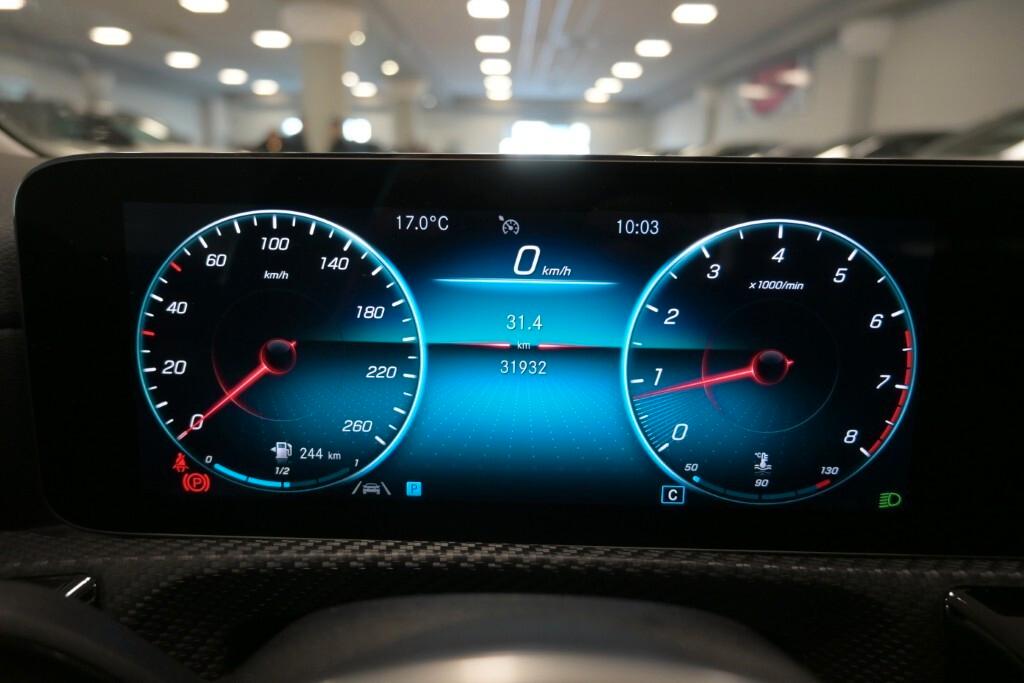 MERCEDES-BENZ A 160 109CV 6M. BUSINESS SOLUTION ( NAVI PREMIUM - CRUISE - PARK ASSIST - TELECAMERA POST. )