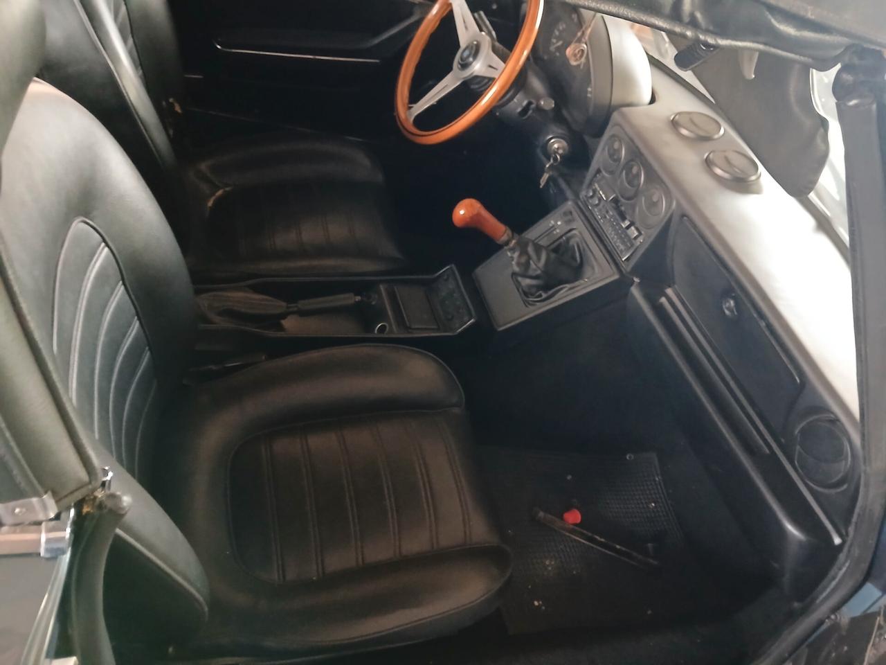 Alfa Romeo Spider 1.6