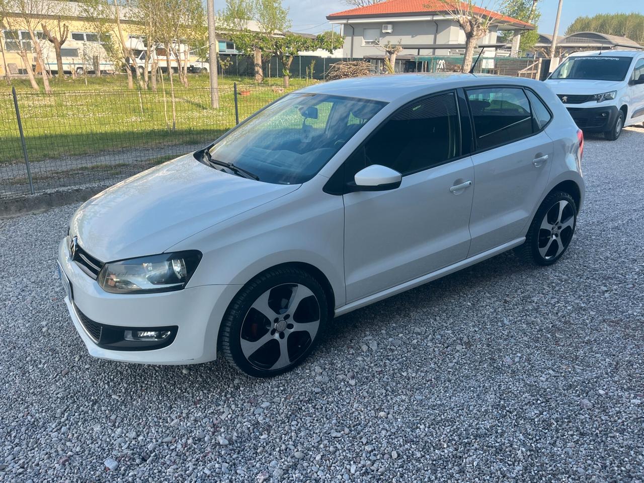 Volkswagen Polo 1.6 TDI Highline OK NEOPATENTATI