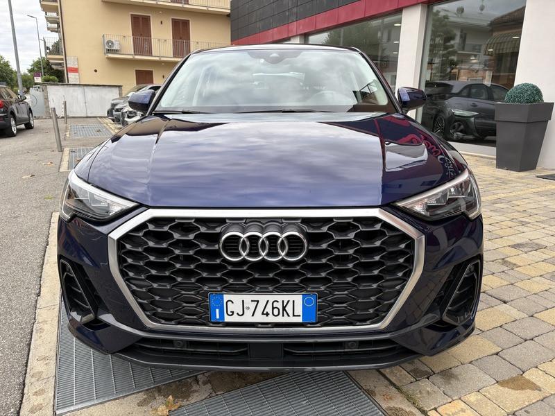 Audi Q3 Sportback Sportback 35 tdi Business s-tronic LED-NAVI-PELLE-18"