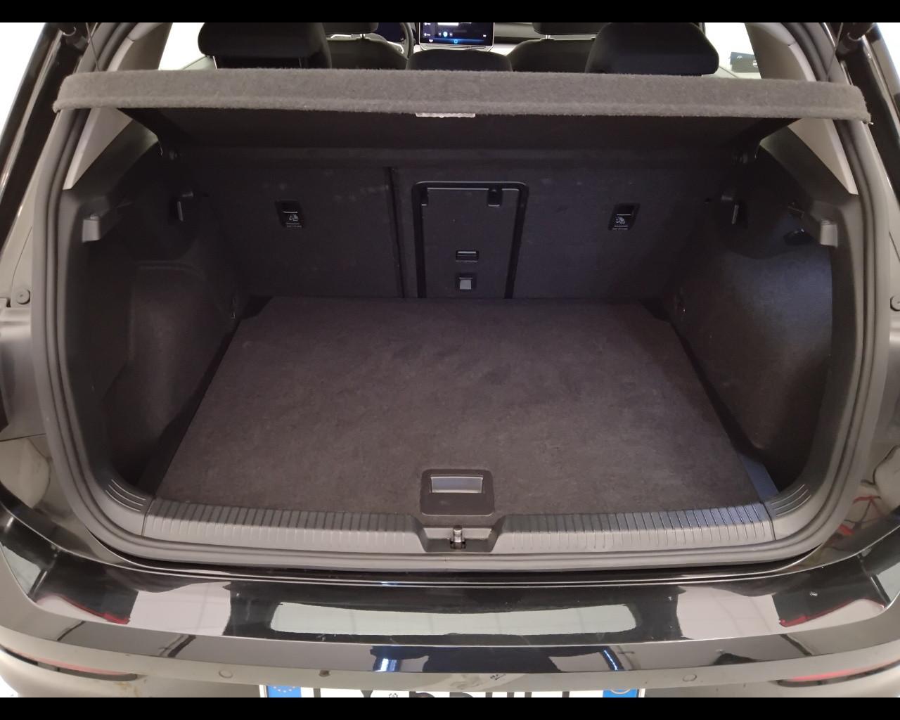 VOLKSWAGEN Golf VIII 2024 - Golf 2.0 tdi Life 115cv