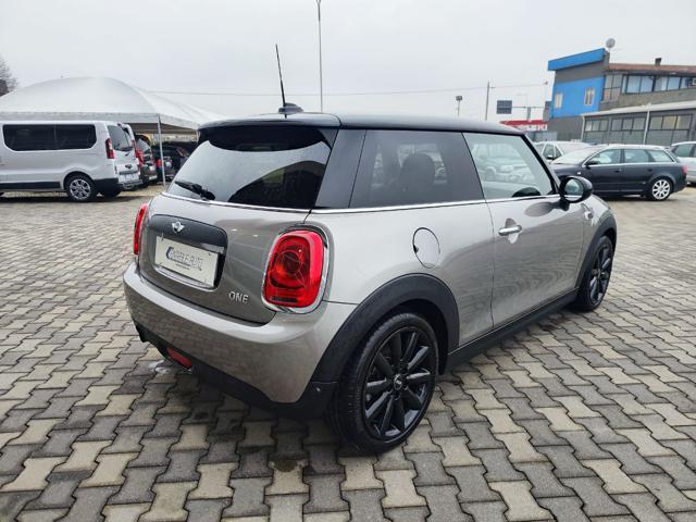 MINI Cooper 1.5 Cooper 75 CV