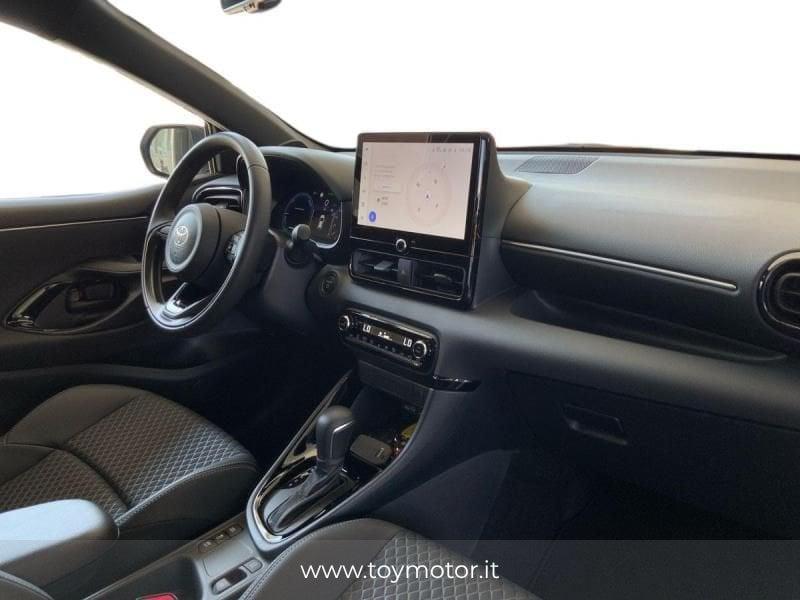 Toyota Yaris 4ª serie 1.5 130 Hybrid 5 porte Lounge
