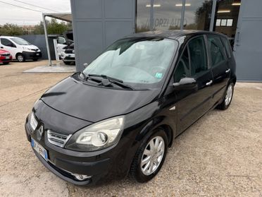 Renault Scenic 1.9 dCi 130CV Dynamique