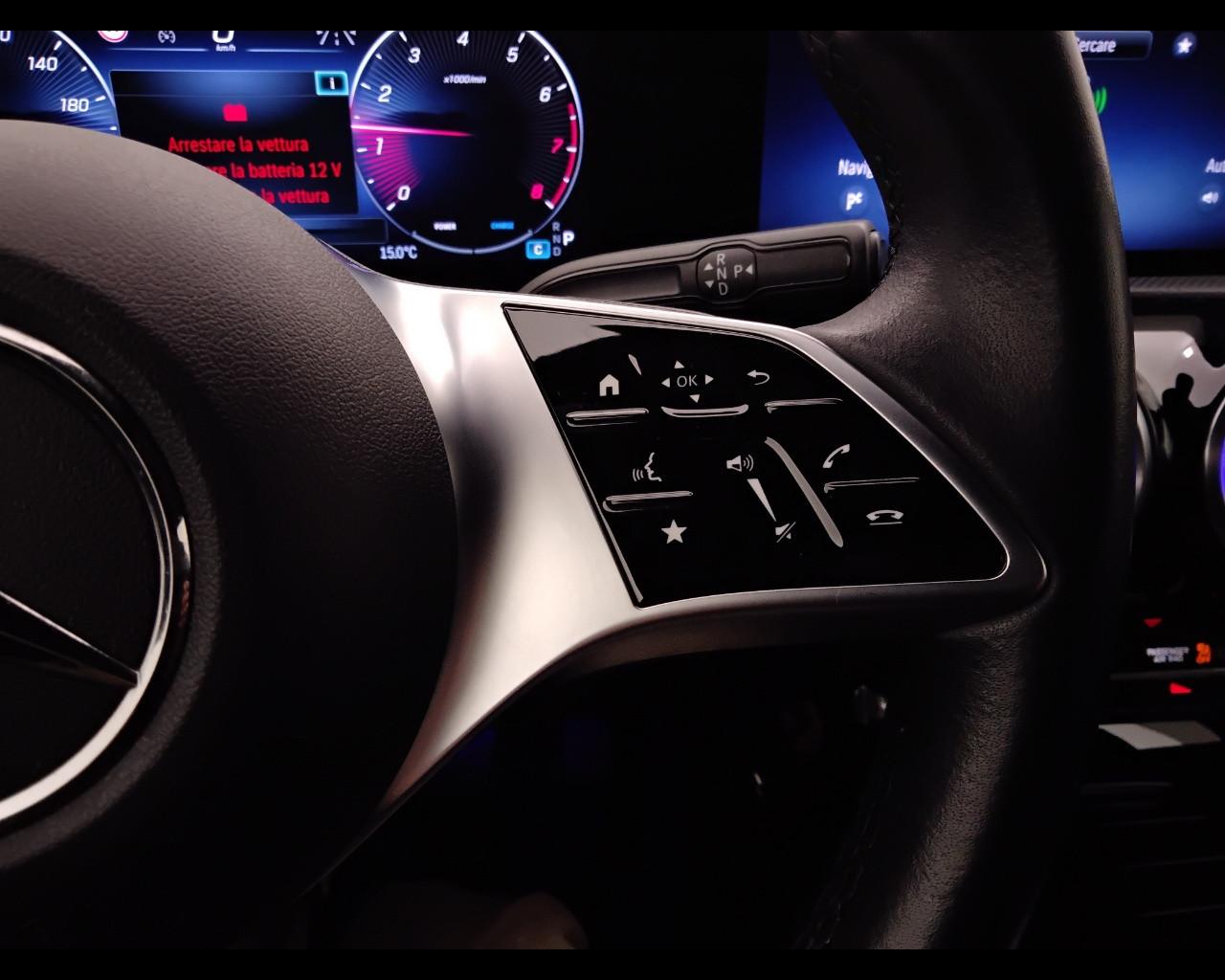 Mercedes-Benz Classe A - W177 2023 - A 180 Progressive Advanced Plus auto