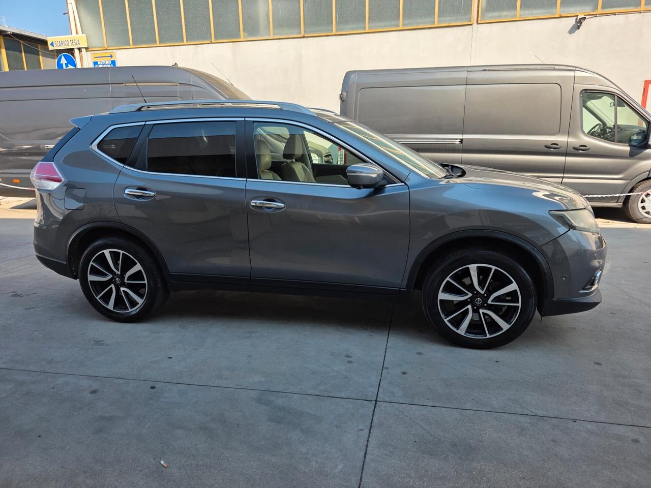 Nissan X-Trail 1.6 dCi 7 POSTI 4WD Style Edition