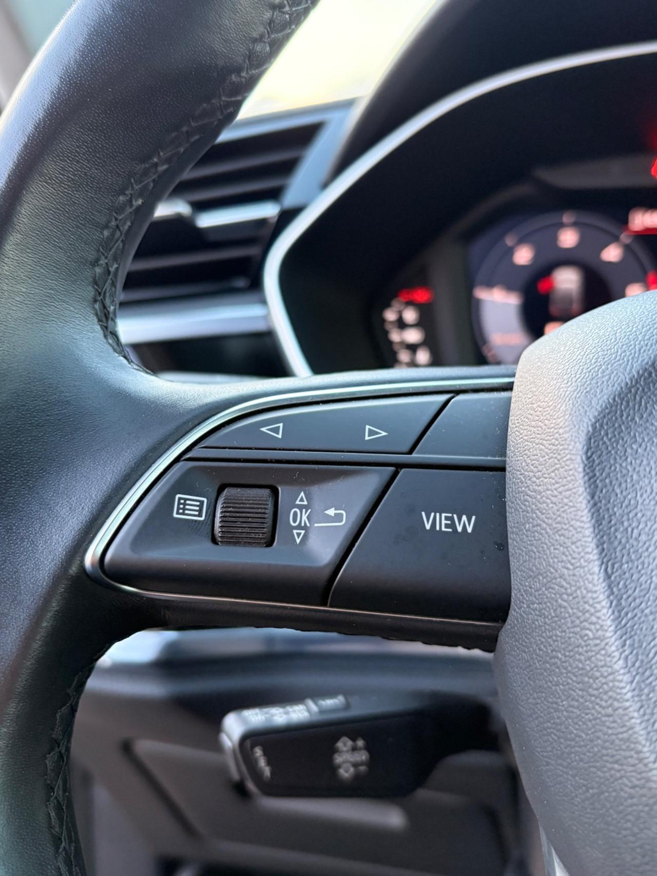 Audi Q3 35 TDI Sportback s line edition