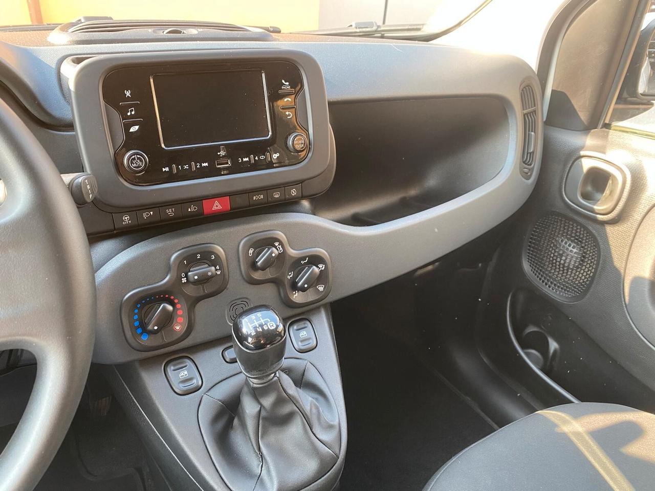 Fiat Panda 1.0 Hybrid City Life 70cv - 5P. - 1 PROPR. - OK NEOPATENTATI - GARANZIA 12 MESI