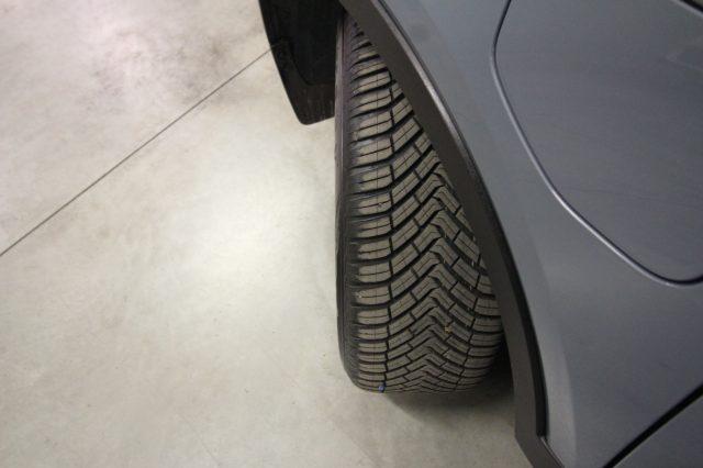 VOLVO XC40 T4 Recharge Plug-in Hybrid Inscription Expr.