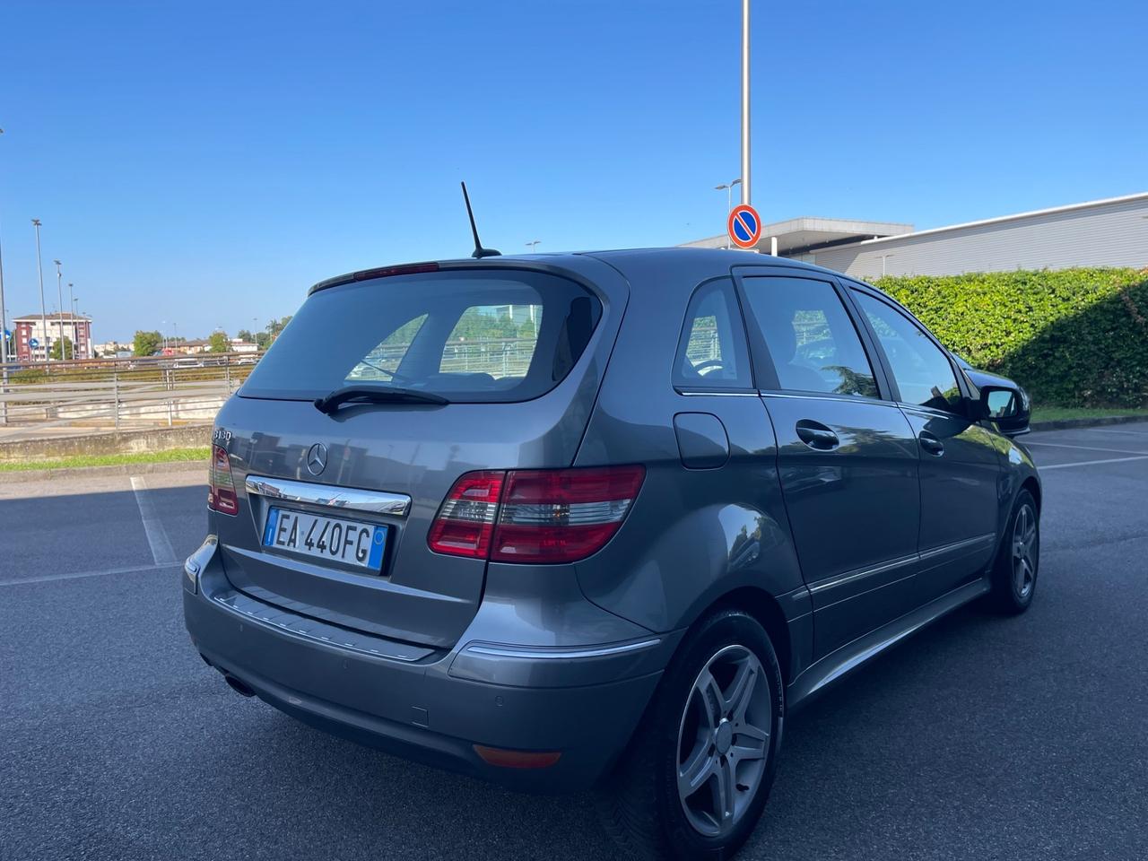 Mercedes-benz B 180 B 180 BlueEFFICIENCY Chrome