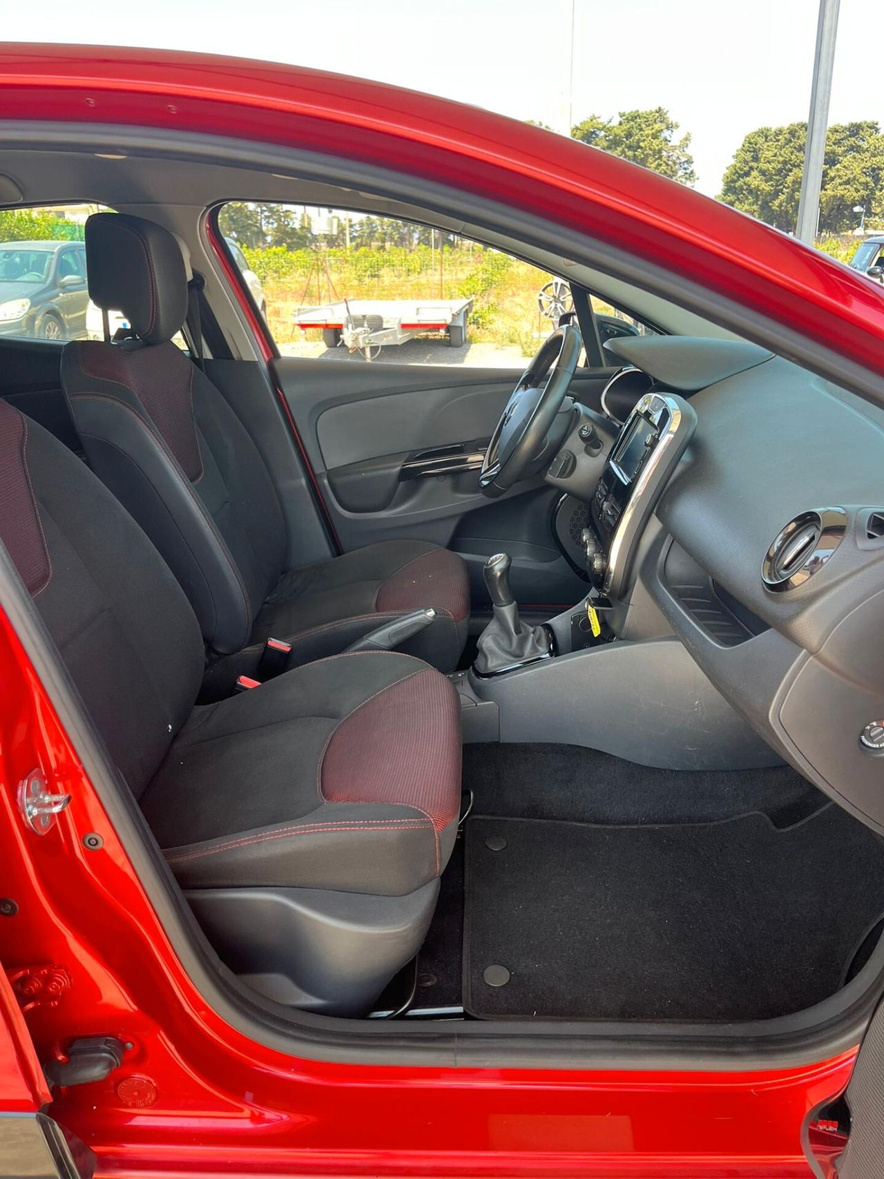 Renault Clio 1.2 75CV 5 porte Live
