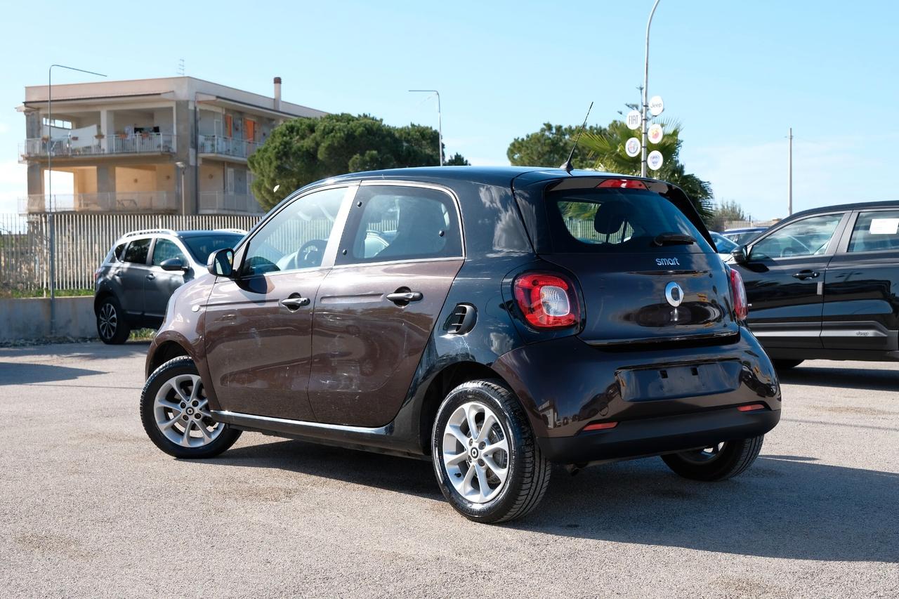 Smart ForFour 70 1.0 Passion