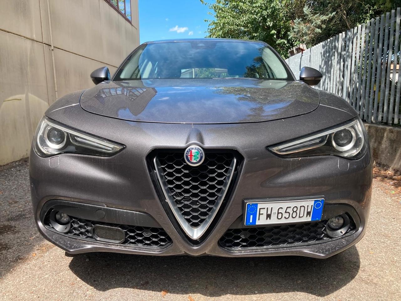 Alfa Romeo Stelvio 2.2 190cv *MOTORE NUOVO*