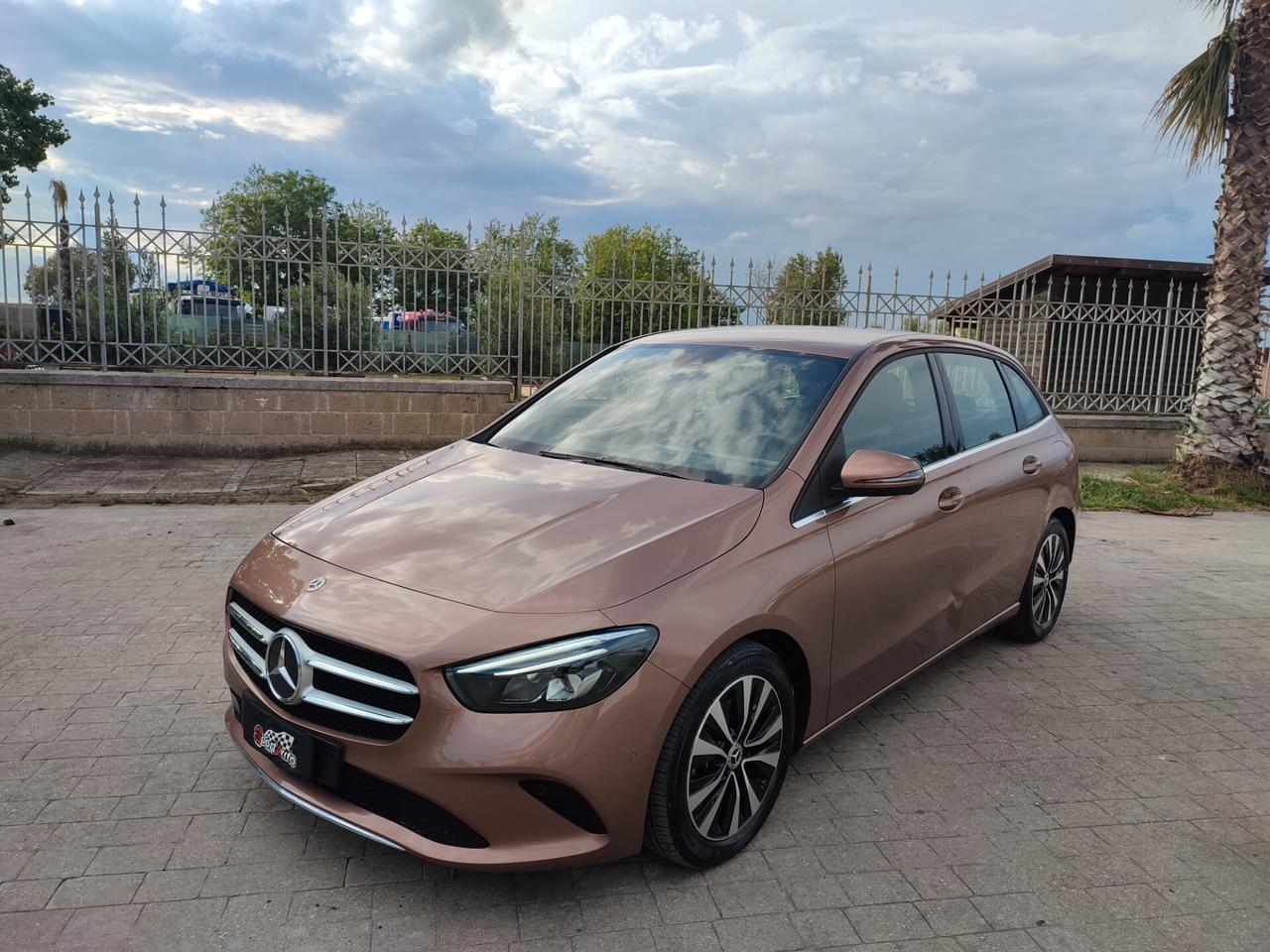 Mercedes-benz B 180 D 2.0 115 CV TELECAMERA NAVIGATORE INTERNI PELLE