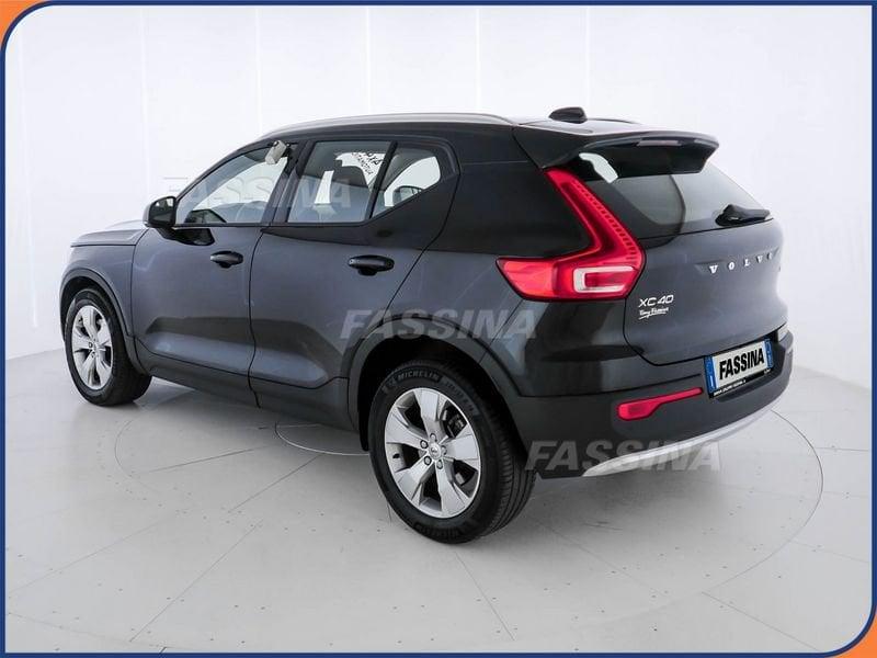 Volvo XC40 T4 AWD Geartronic Momentum 190cv