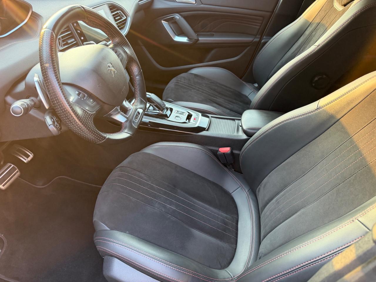 Peugeot 308 PureTech Turbo 130 S&S EAT8 SW GT