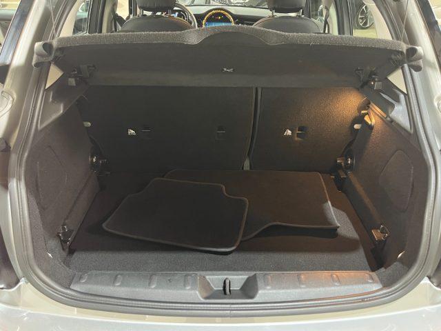 MINI Cooper 1.5 Cooper 136cv AUTOM. 5 porte /FULL LED/CAR PLAY