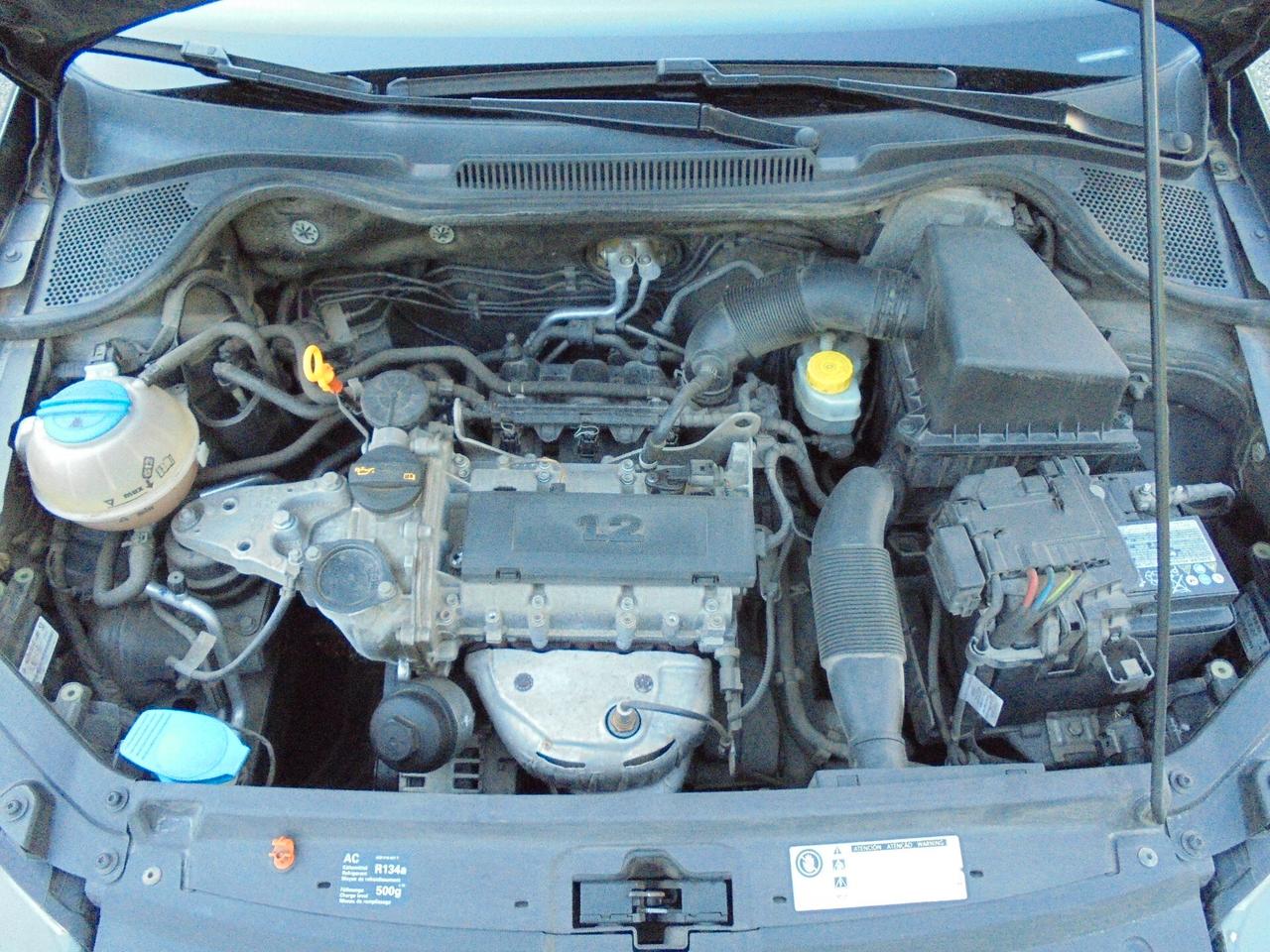 VOLKSWAGEN POLO 1.2 70CV COMFORTLINE 5P UNIPROPRIETARIO NEOPATENTATI