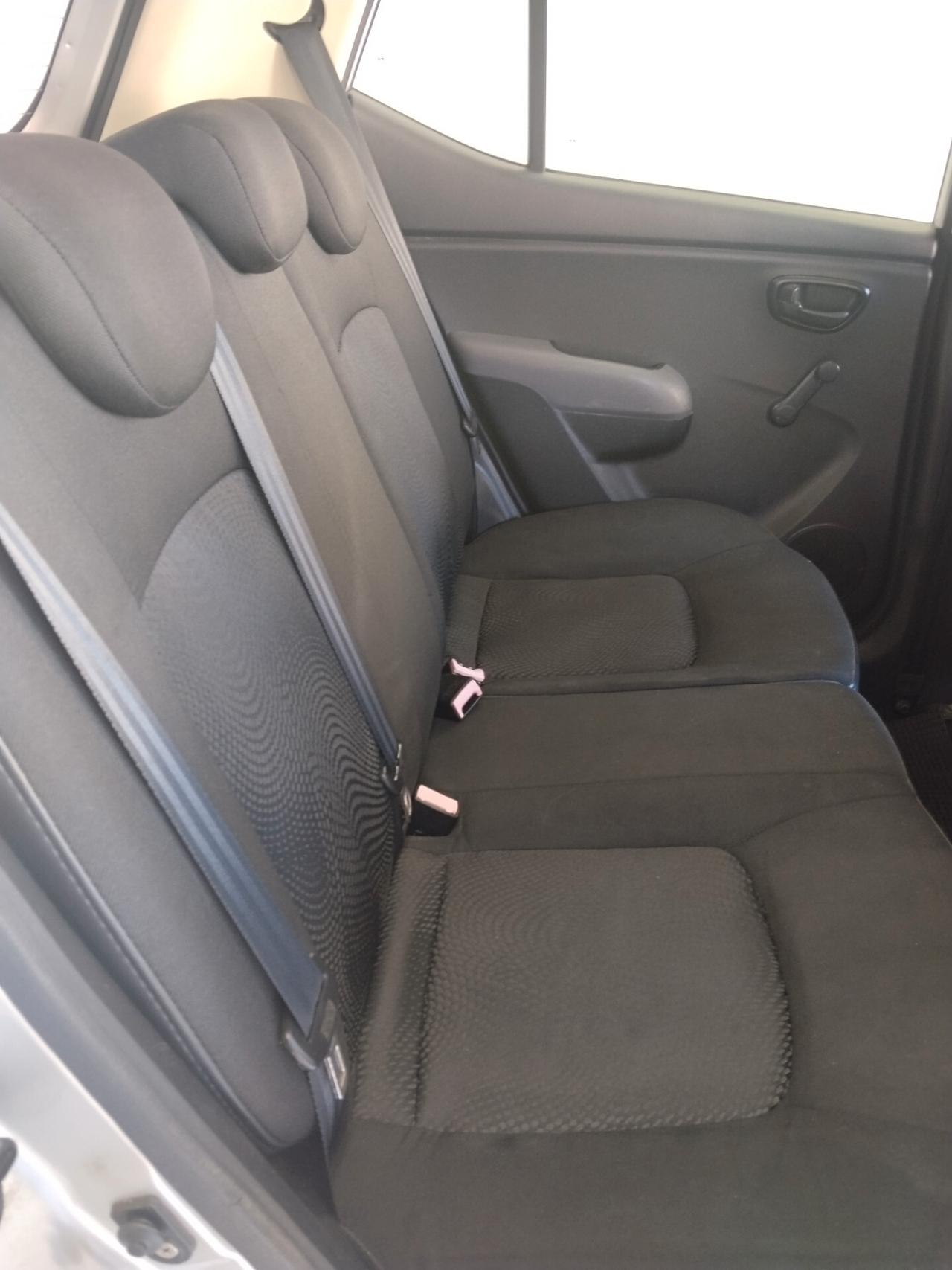 Hyundai i10 1.1 bnz/ GPL 2011 CON GARANZIA